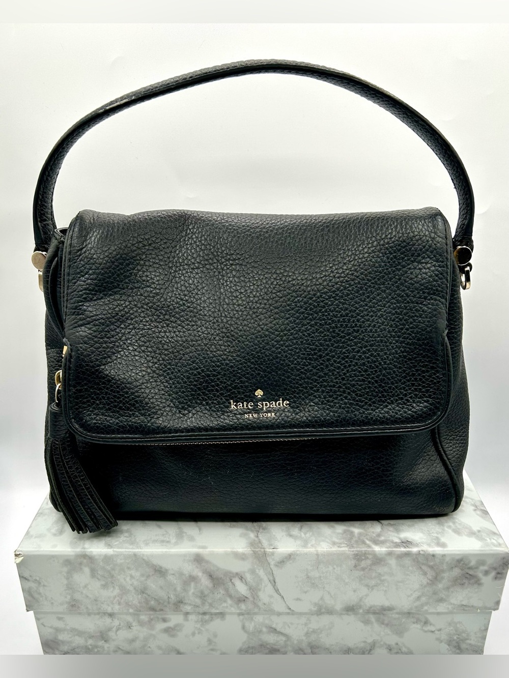KATE SPADE N. Y. Chester Street Miri Pebbled Black Leather Handbag.